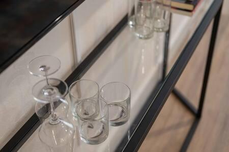 The O'Keeffe-2Nd Floor Boutique Hotel Suite Бентонвилль Экстерьер фото