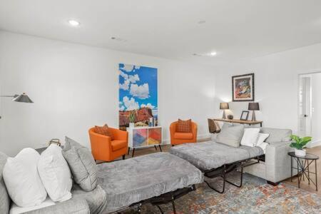 The O'Keeffe-2Nd Floor Boutique Hotel Suite Бентонвилль Экстерьер фото